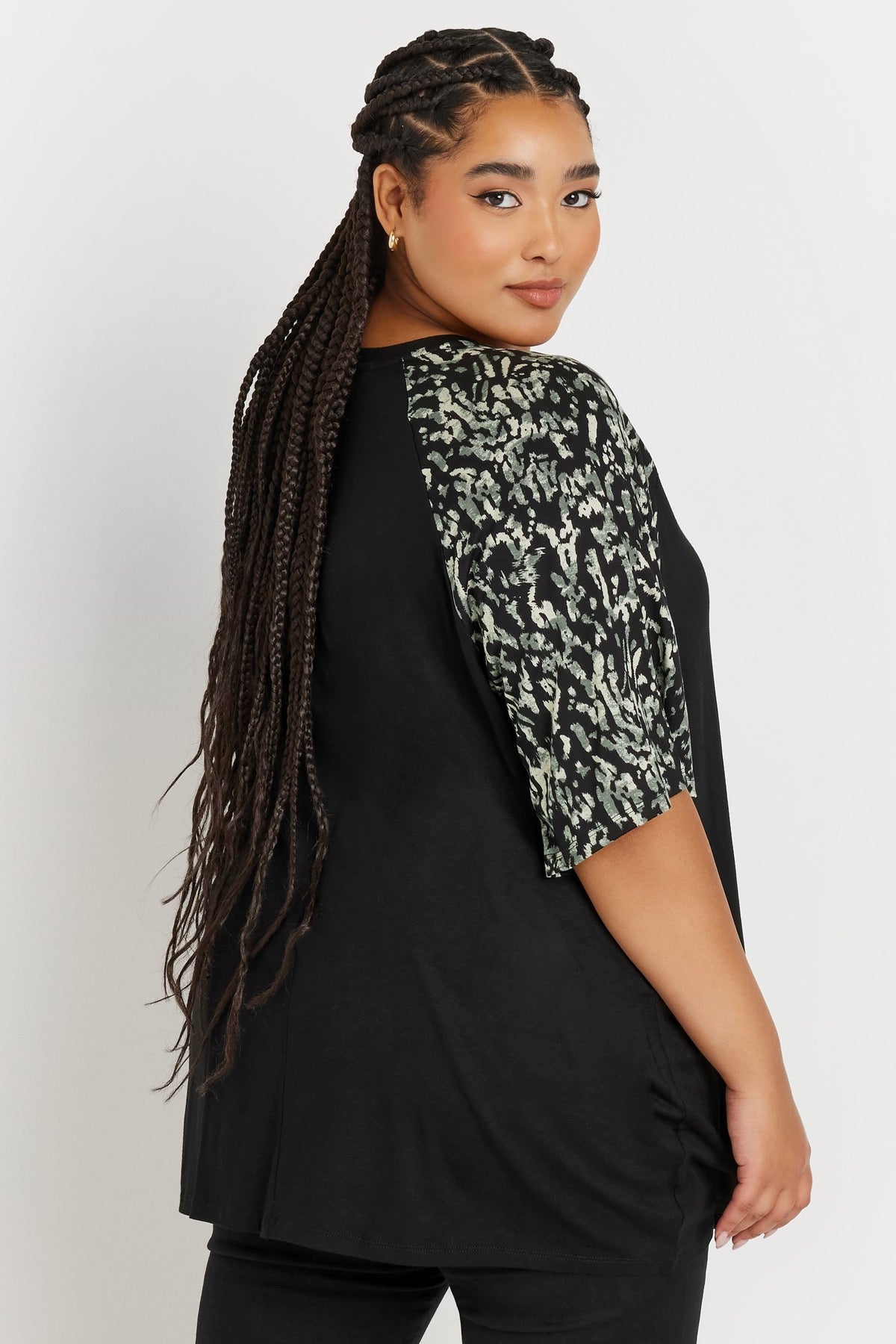 Büyük Beden Kısa Kollu Bisiklet Yaka Baskılı T-shirt 303734