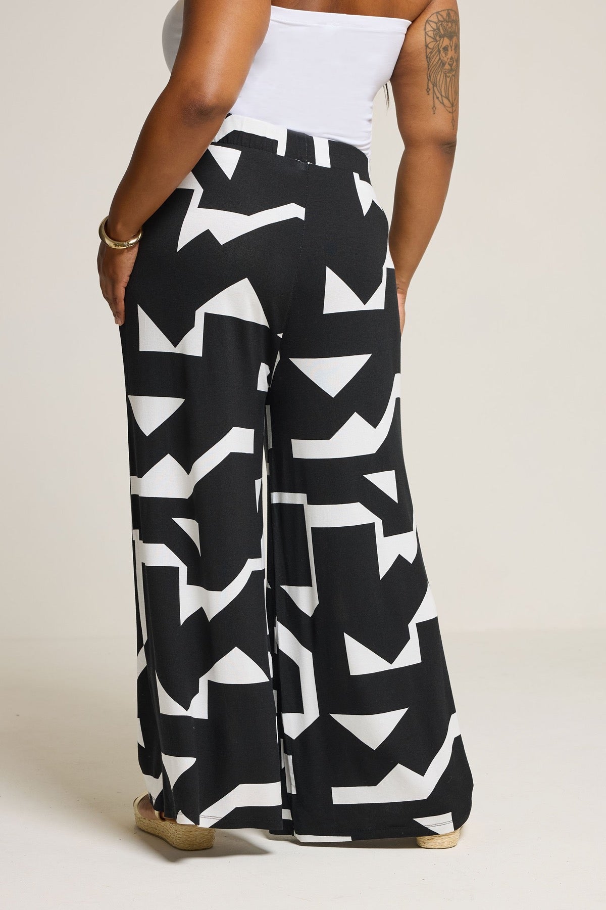 Büyük Beden Beli Lastikli Soyut Desenli Bol Paça Cepli Pantolon 304089