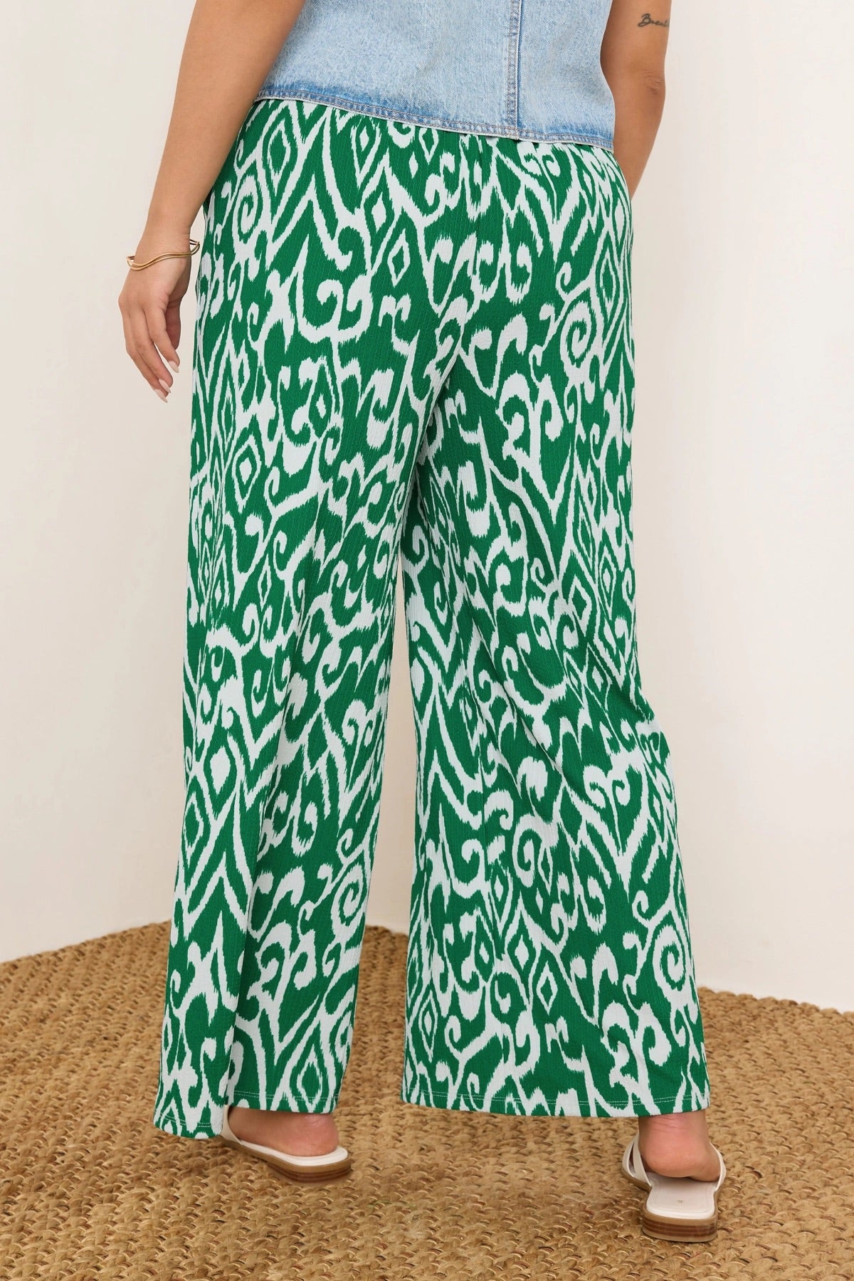 Büyük Beden Beli Lastikli Bol Paça Desenli Cepli Pantolon 303969