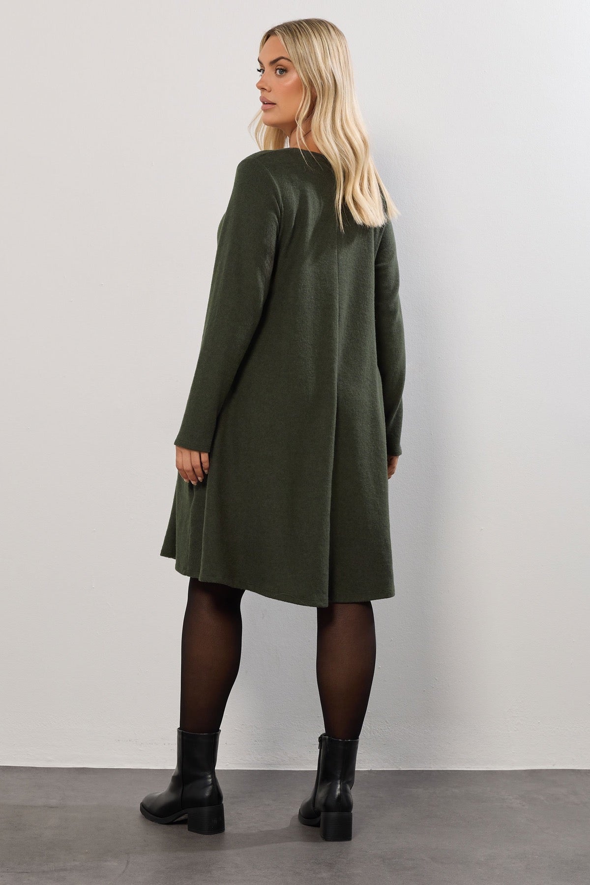 Büyük Beden Bisiklet Yaka Uzun Kollu Cepli Peluş Midi Elbise 285079