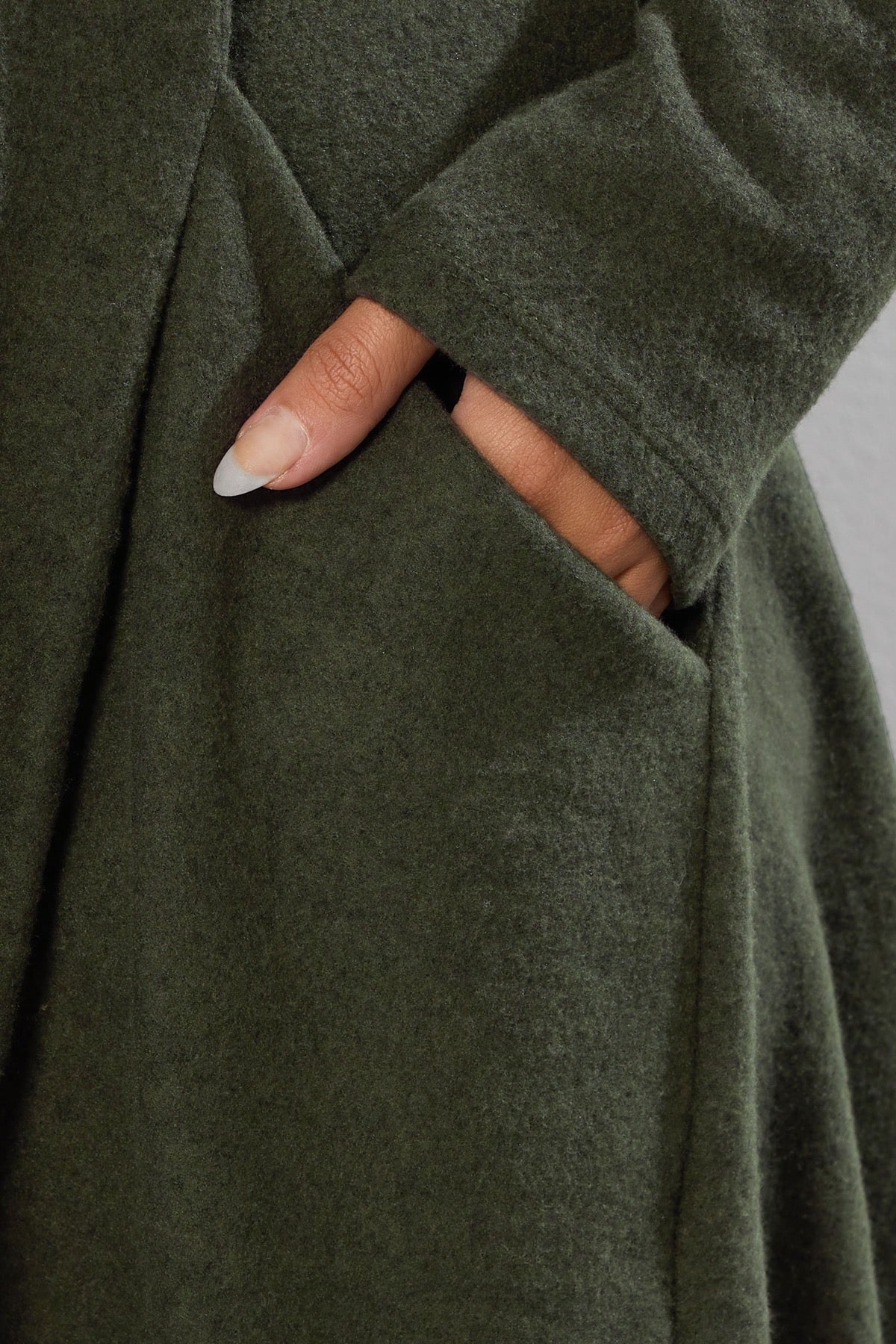 Büyük Beden Bisiklet Yaka Uzun Kollu Cepli Peluş Midi Elbise 285079