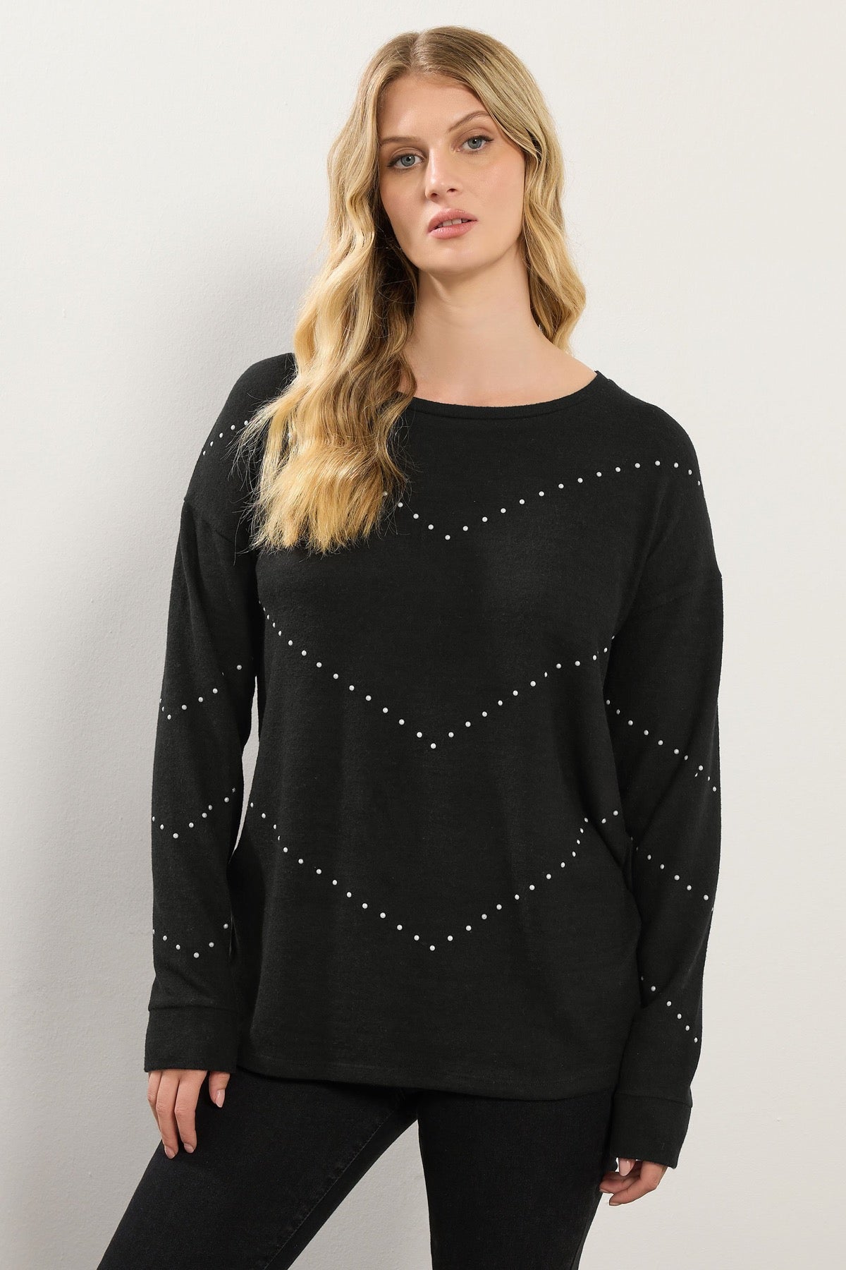 Büyük Beden Bisiklet Yaka Uzun Kollu Taşlı İnce Sweatshirt 356682