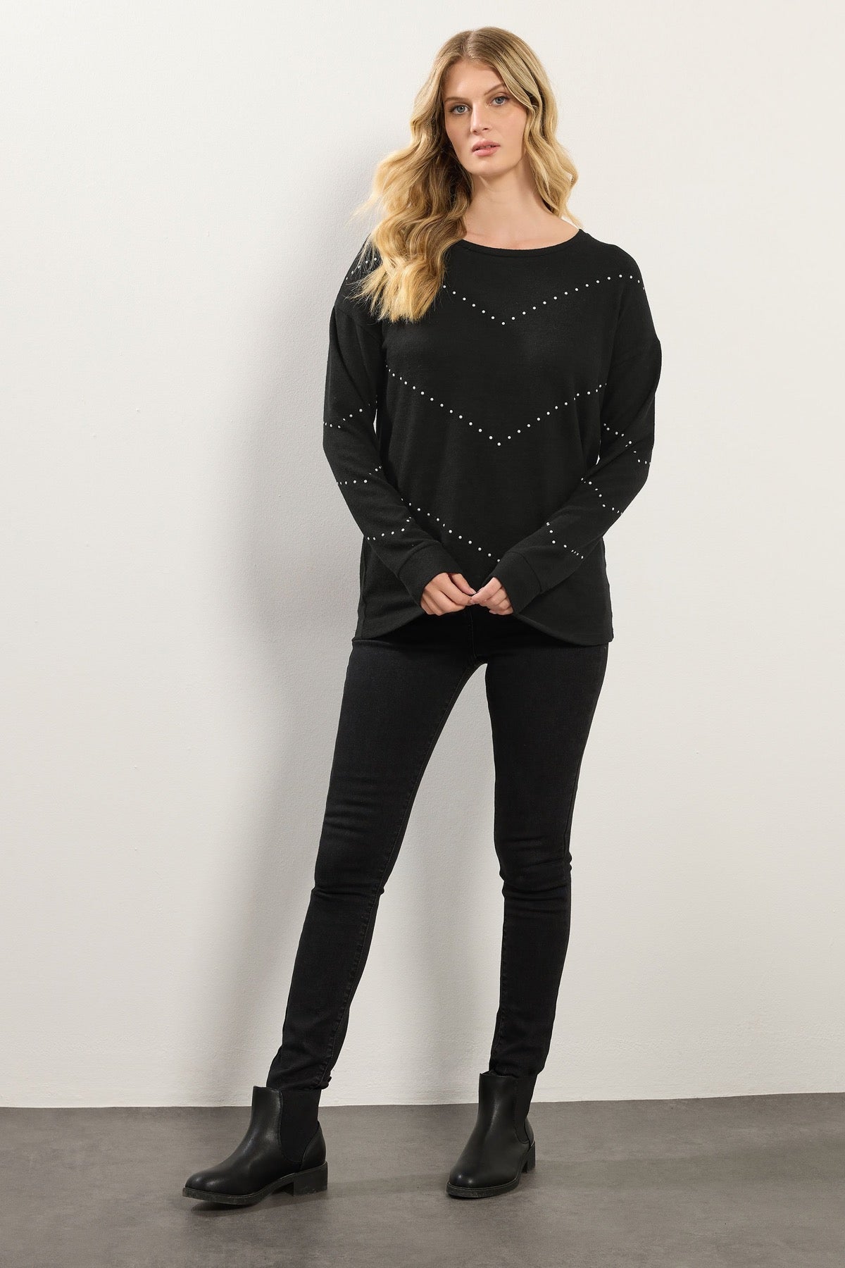 Büyük Beden Bisiklet Yaka Uzun Kollu Taşlı İnce Sweatshirt 356682