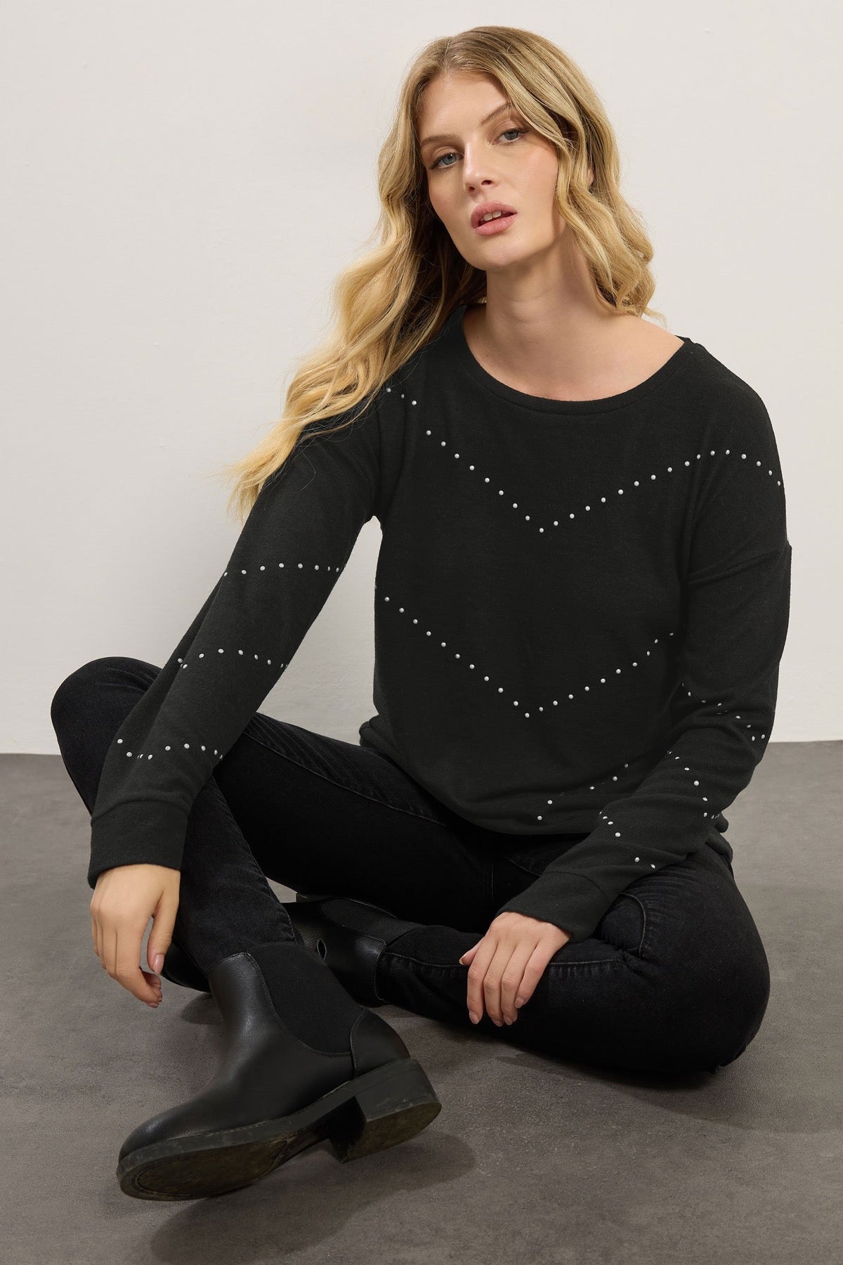 Büyük Beden Bisiklet Yaka Uzun Kollu Taşlı İnce Sweatshirt 356682