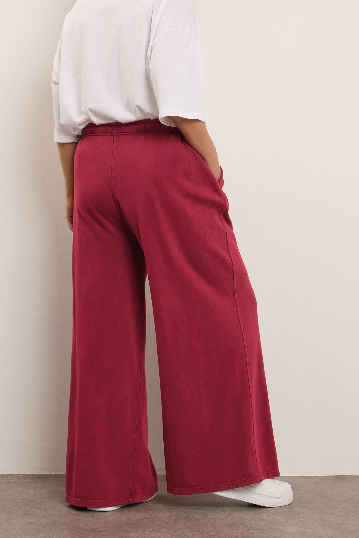 Büyük Beden Cepli Beli Lastikli İpli Geniş Paçalı Eşofman Altı 304052