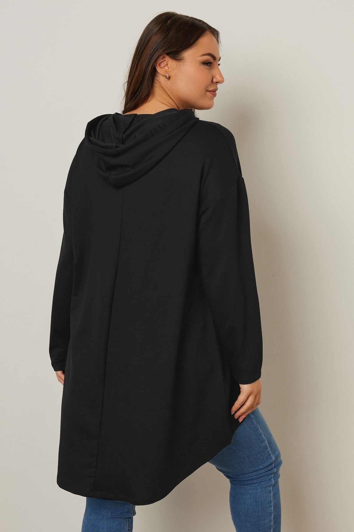 Büyük Beden Kapüşonlu Uzun Kollu Asimetrik Kesim Uzun Sweatshirt 304048