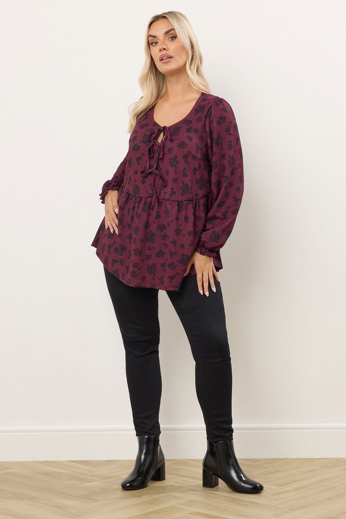 Büyük Beden Yaka Detaylı Uzun Kollu Bürümcük Kumaş Bluz 323003