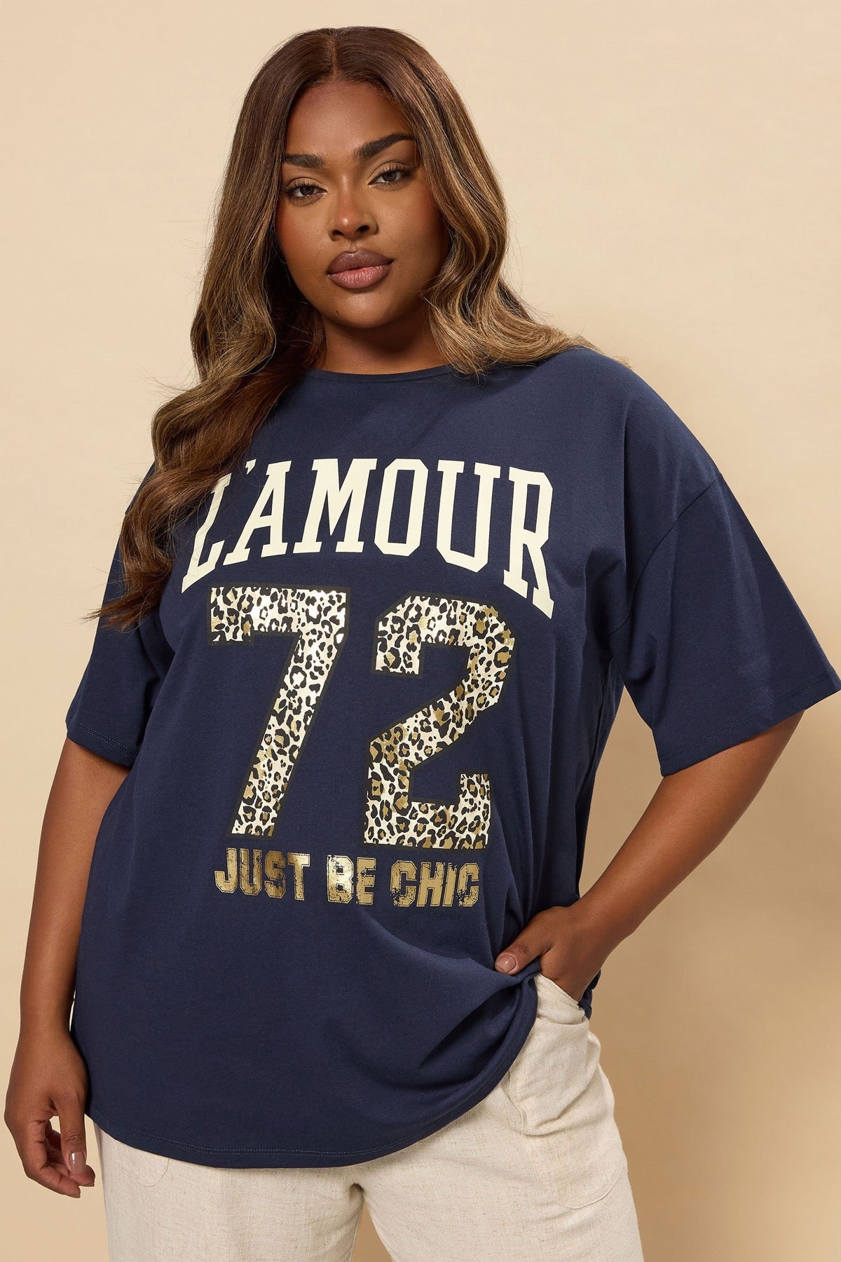 Büyük Beden Kısa Kollu Bisiklet Yaka Metalik Baskılı T-shirt 304180