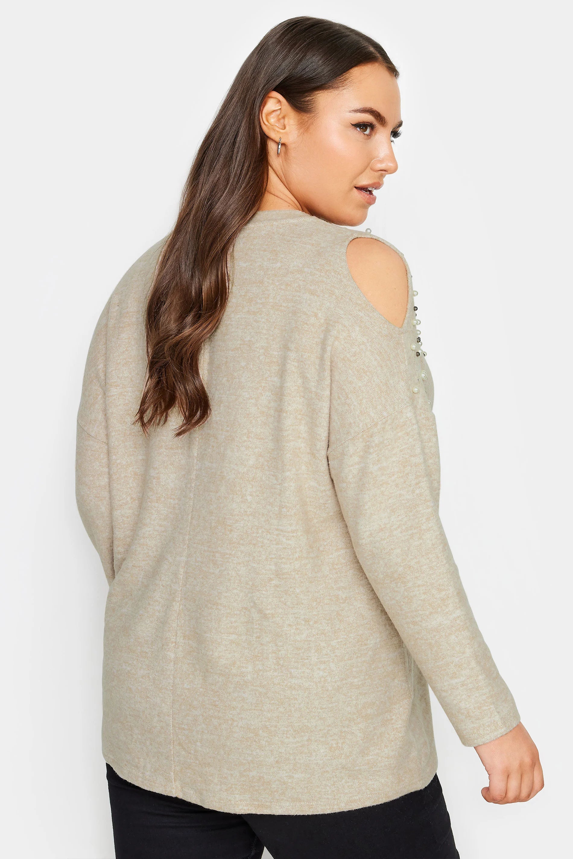 Büyük Beden V Yaka Omuz Detaylı Boncuk İşlemeli Kazak 302776