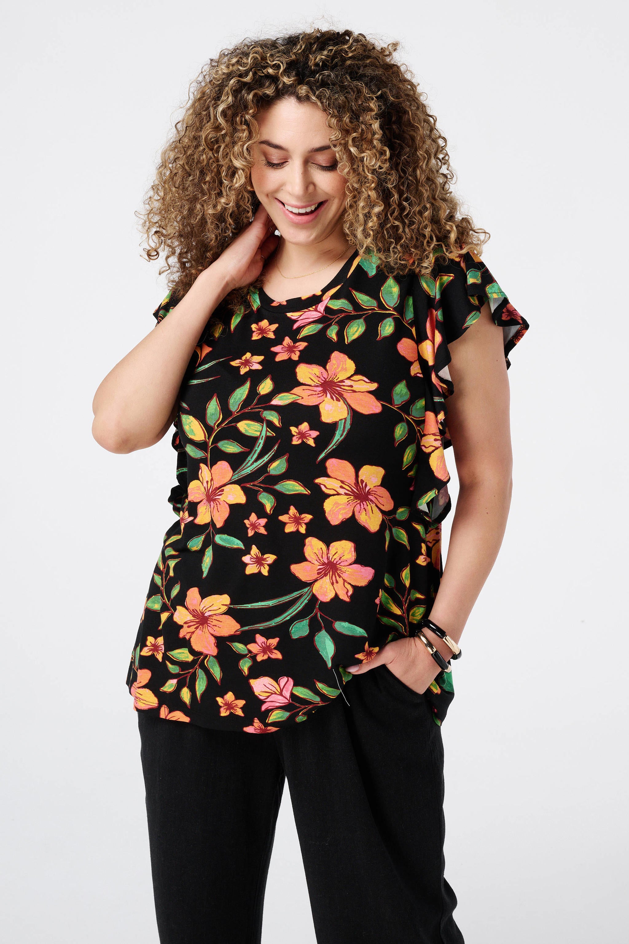 Büyük Beden Bisiklet Yaka Baskılı Kolları Fırfırlı Bluz E26414