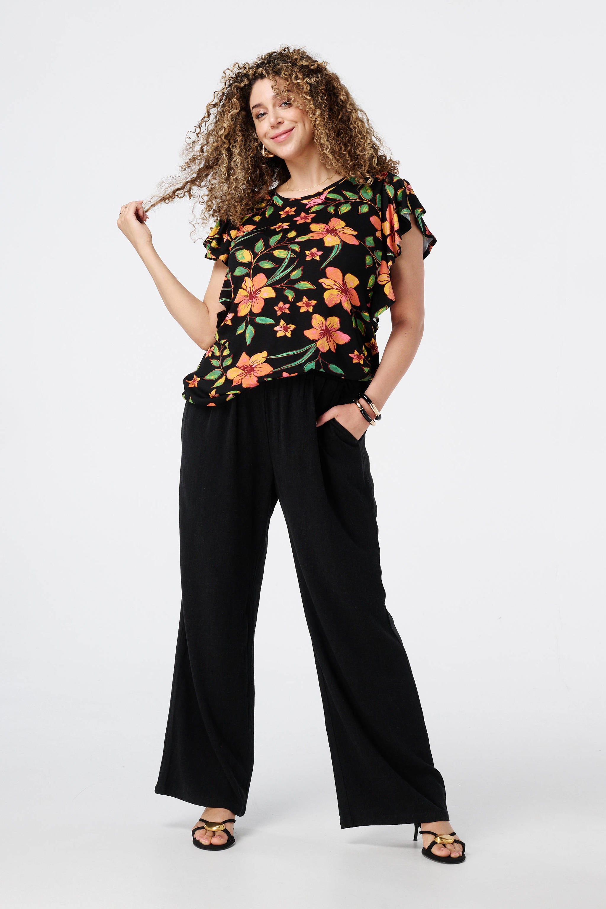 Büyük Beden Bisiklet Yaka Baskılı Kolları Fırfırlı Bluz E26414