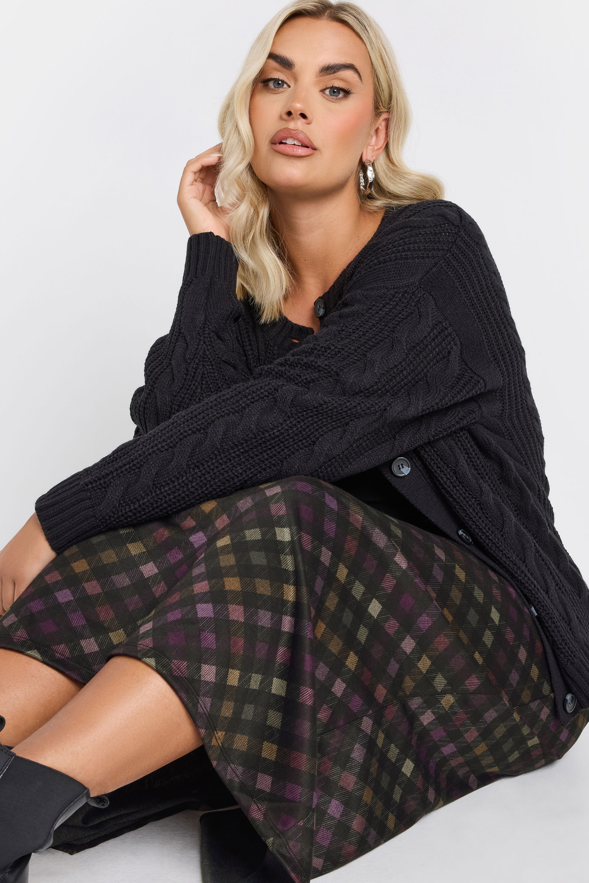 Büyük Beden Baklava Desenli Cepsiz Midi Boy Etek 302495