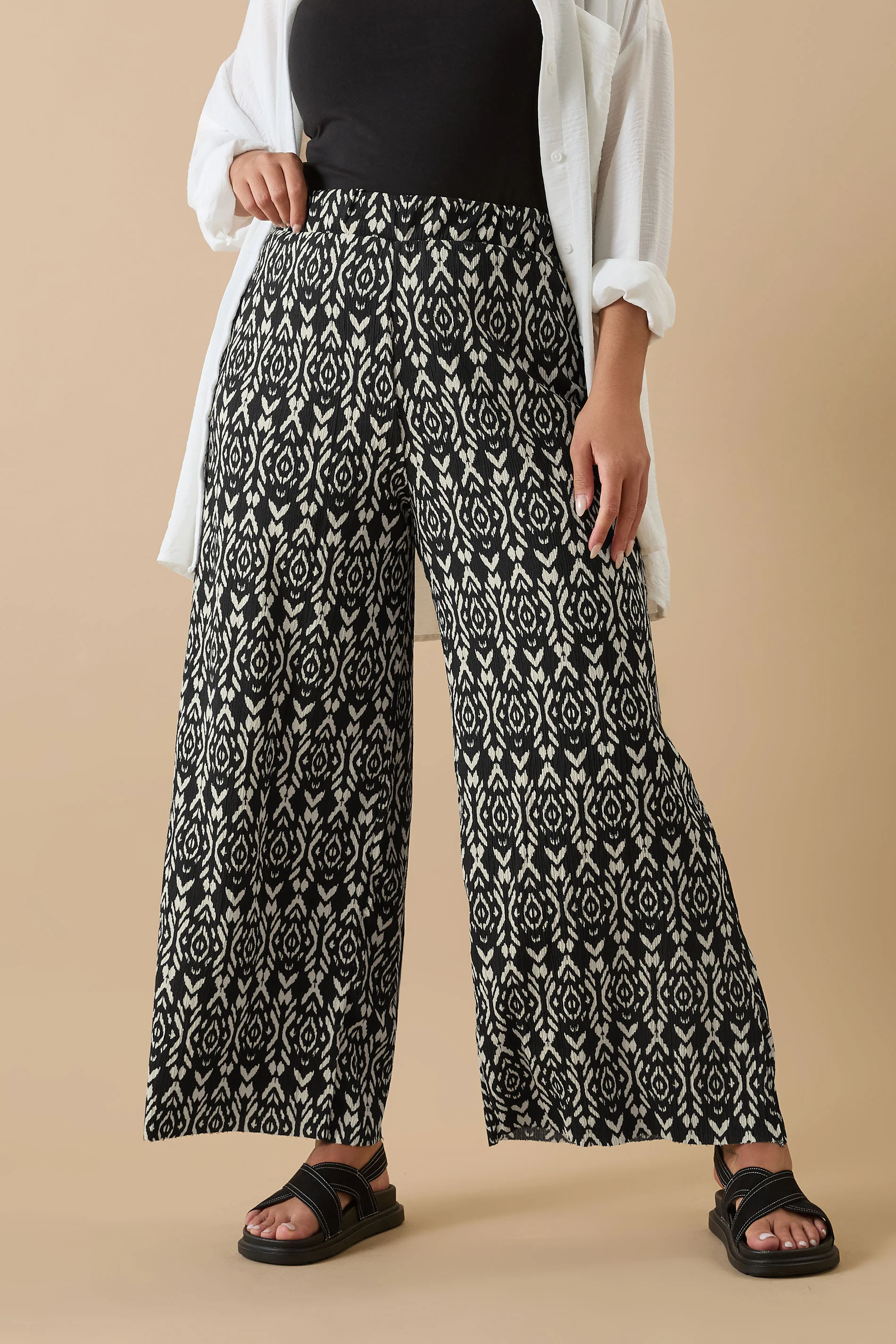 Büyük Beden Beli Lastikli Cepsiz Desenli Geniş Paça Pantolon 303309