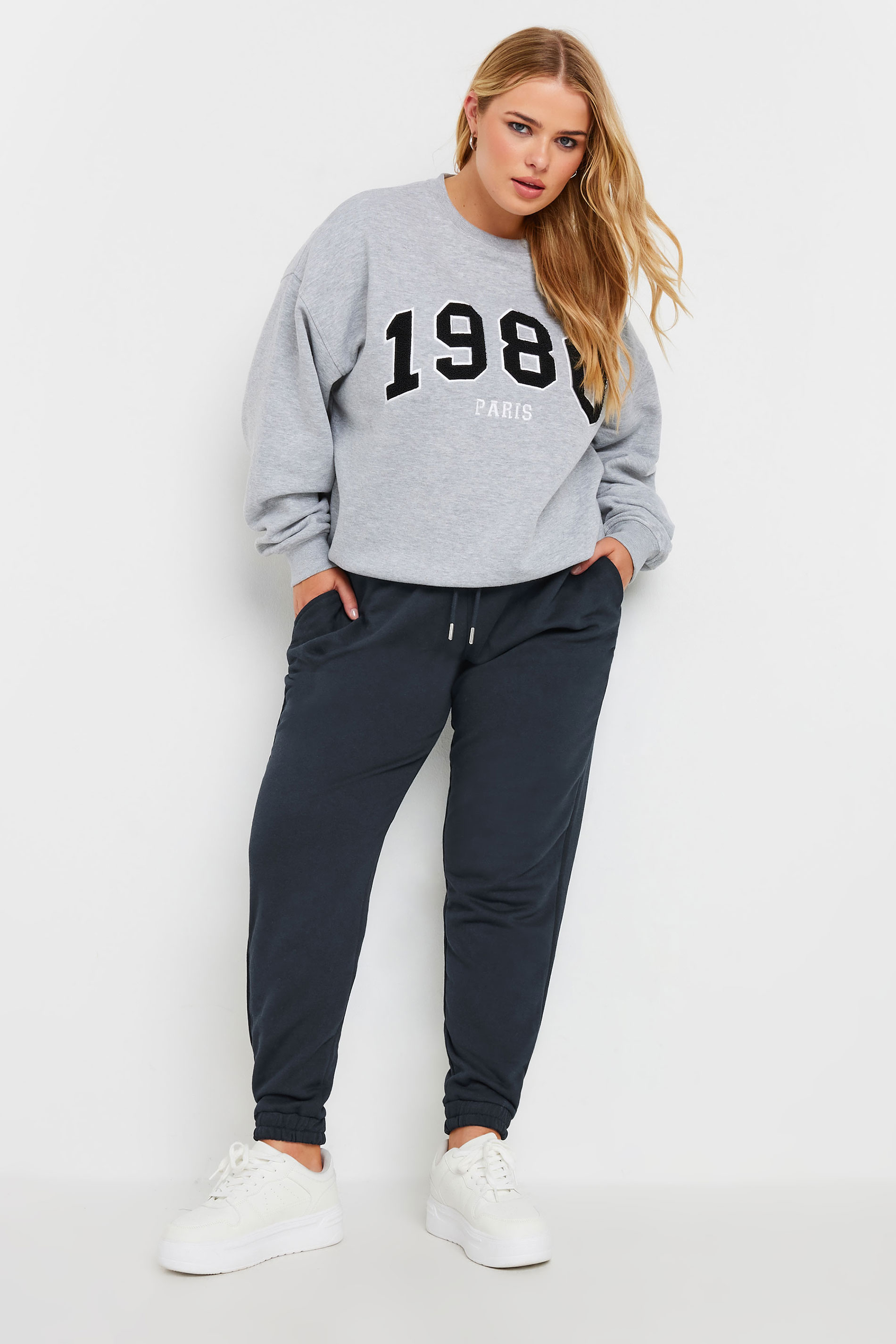 Büyük Beden Beli Ve Paçası Lastikli Dar Paça Cepli Jogger Eşofman Altı 303172