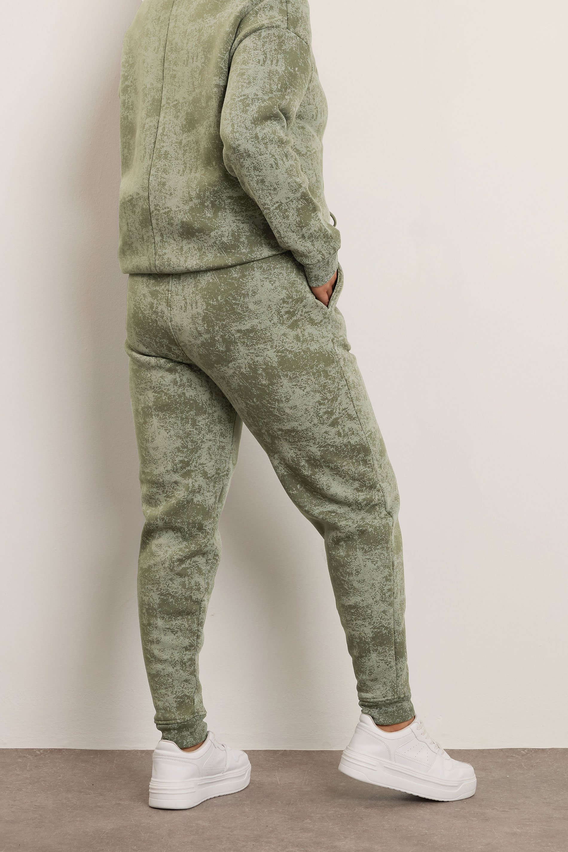 Büyük Beden Beli Büzgülü Dar Paça Cepli Desenli Pantolon 304055