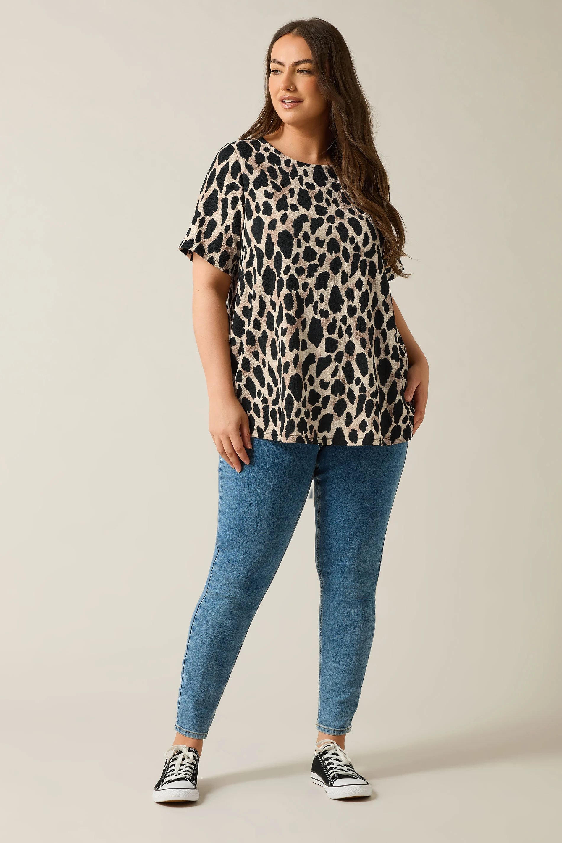 Büyük Beden Kısa Kollu Bisiklet Yaka Leopar Desenli Bluz 616006