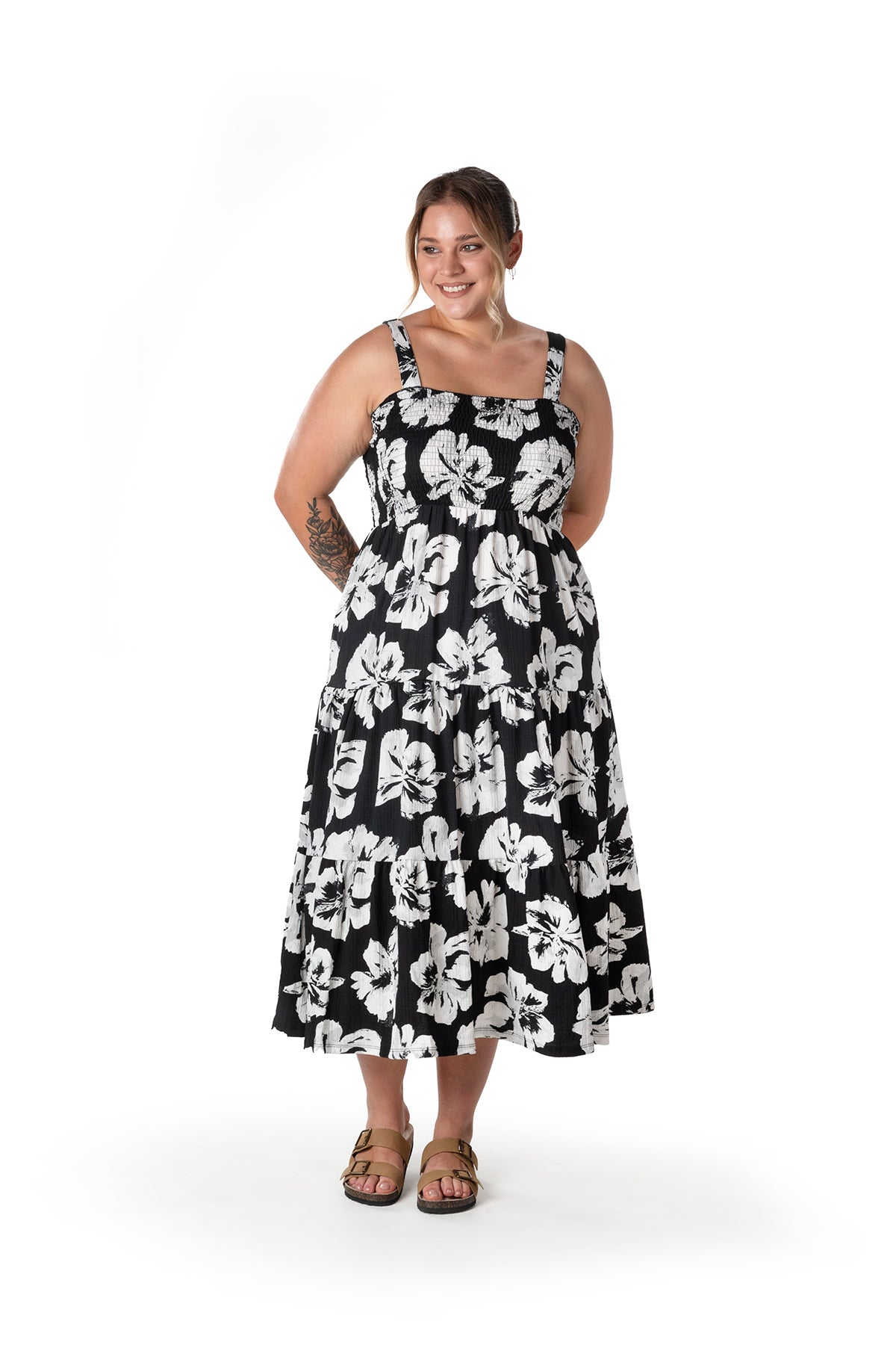 Büyük Beden Çiçek Desenli Kalın Askılı Beli Lastikli Elbise T-79