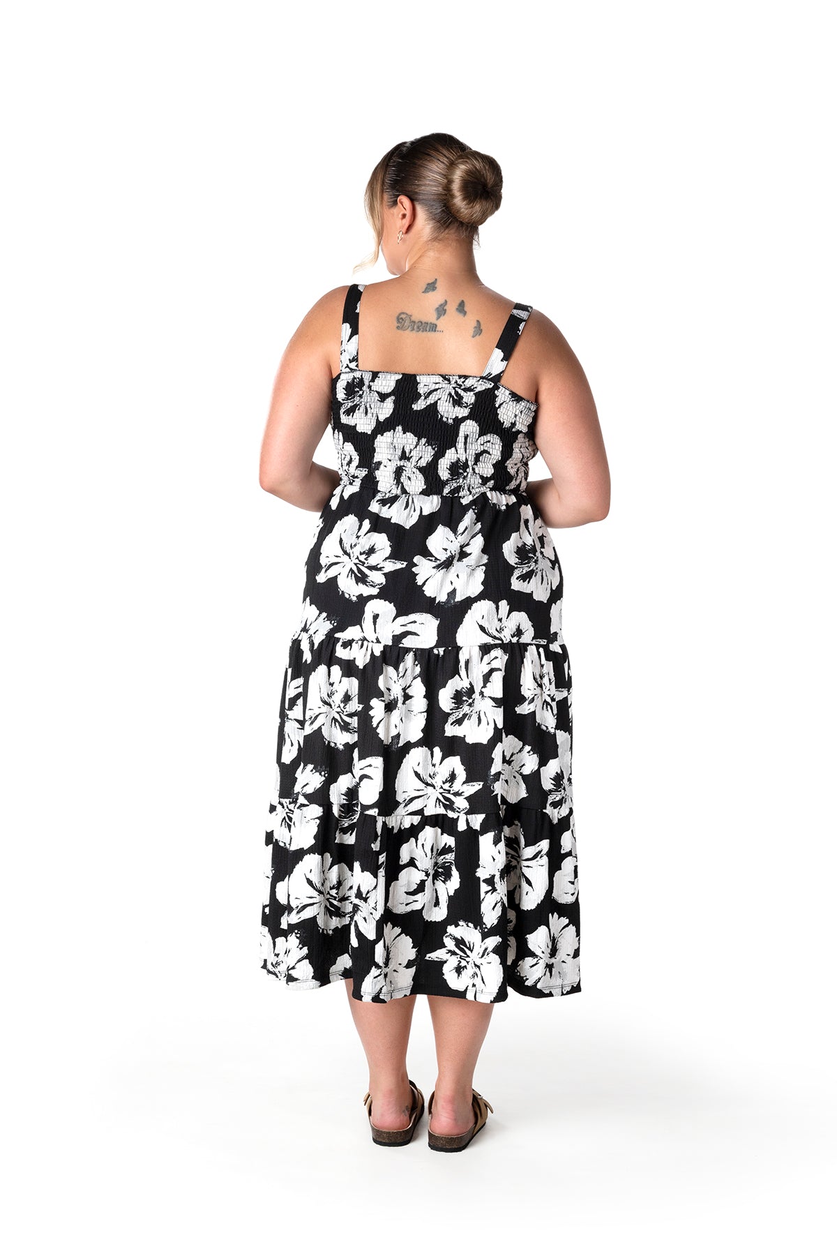 Büyük Beden Çiçek Desenli Kalın Askılı Beli Lastikli Elbise T-79