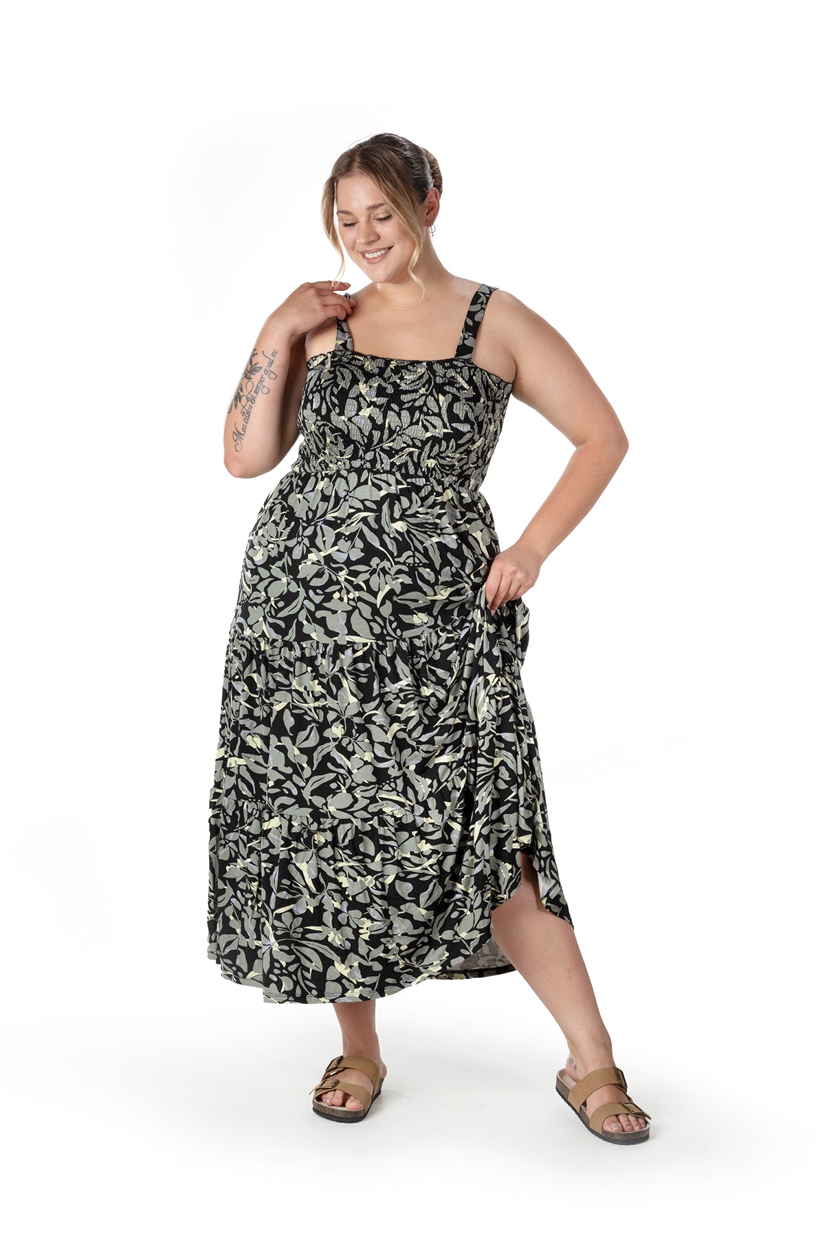 Büyük Beden Çiçek Desenli Kalın Askılı Beli Lastikli Elbise T-81