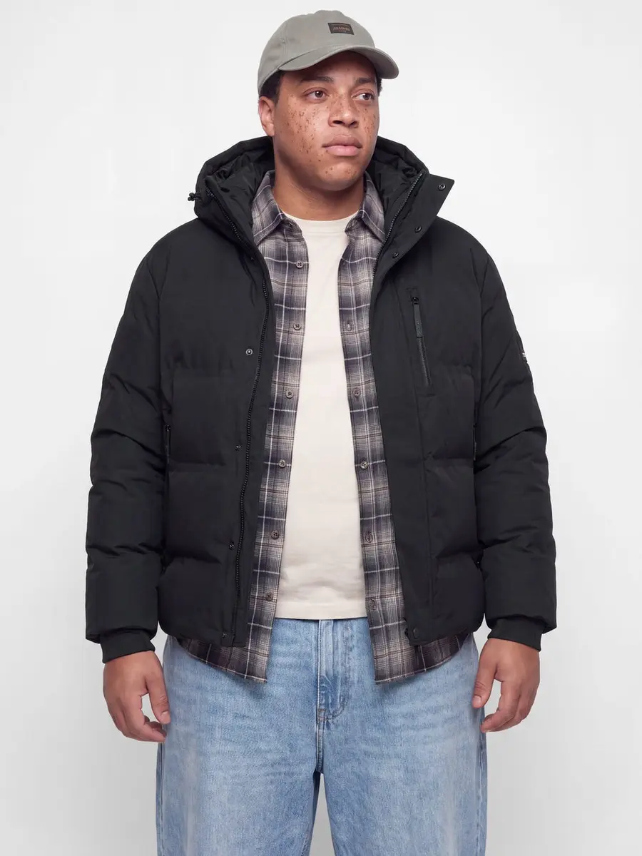 Jack & Jones büyük beden erkek şişme mont örneği